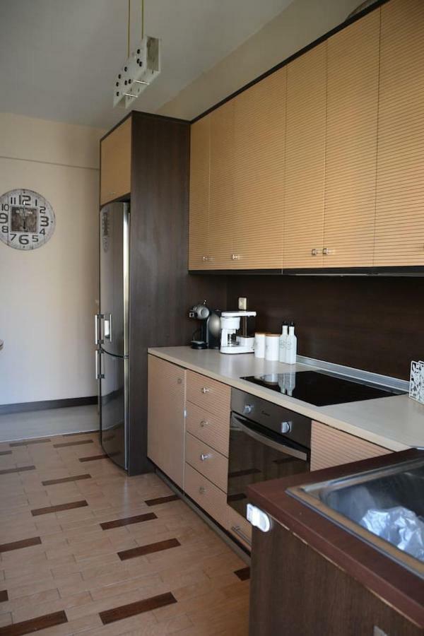 Modern Apartment, 5΄ Walk From Central Metro Station Ateny Zewnętrze zdjęcie